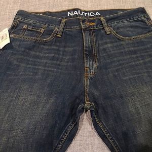 Nautica - Relaxed Fit Jeans (BRAND NEW - 34x32)